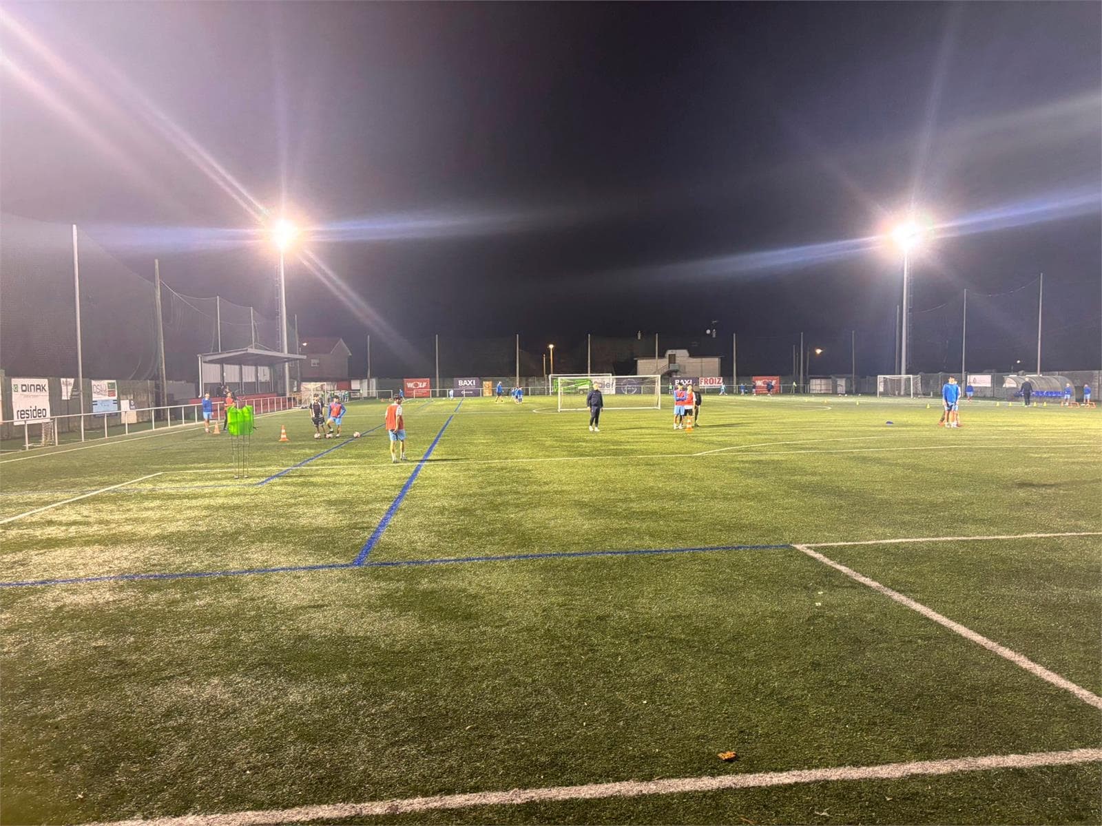 Entrenamiento de fútbol Escola Deportiva Arousa - Chavea - Imagen 2